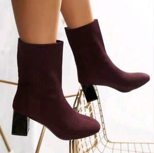 Burgundy ankle bootie